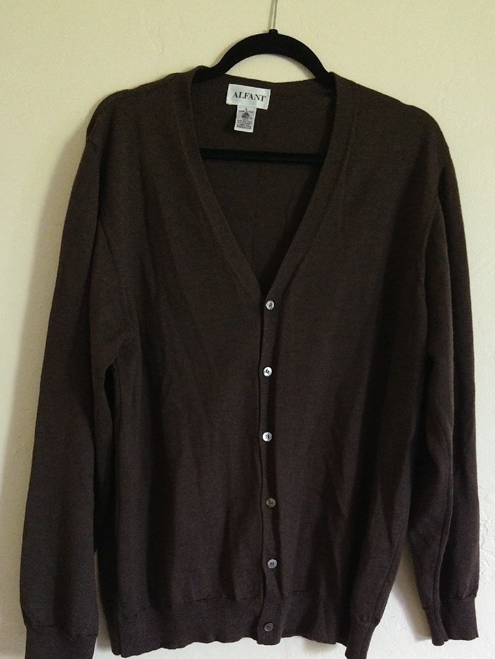 ALFANI Pure New Wool Button Front Cardigan Size Large.